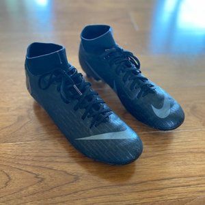 Nike Superfly 6 Academy soccer cleats - black